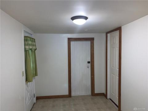 213 E South St, Gratis, OH 45330 photo 13