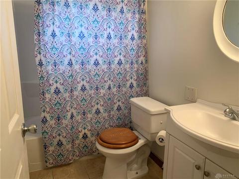 213 E South St, Gratis, OH 45330 photo 11