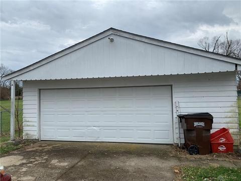 213 E South St, Gratis, OH 45330 photo 17