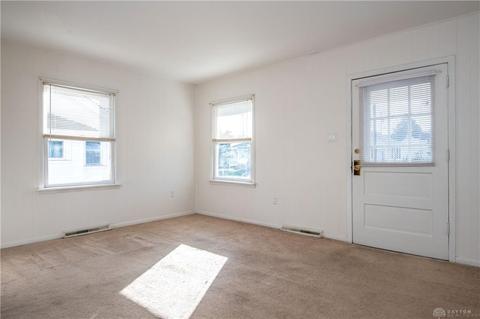 2140 Beatrice St, Springfield, OH 45503 photo 3