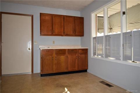 2915 Avery Cir, Springfield, OH 45503 photo 10