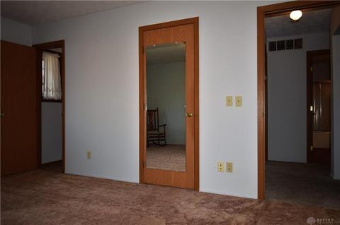 2915 Avery Cir, Springfield, OH 45503 photo 15