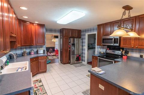 4730 Pheasant Hill Ct, Fairborn, OH 45324 photo 8