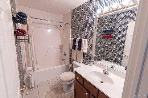 4730 Pheasant Hill Ct, Fairborn, OH 45324 photo 35