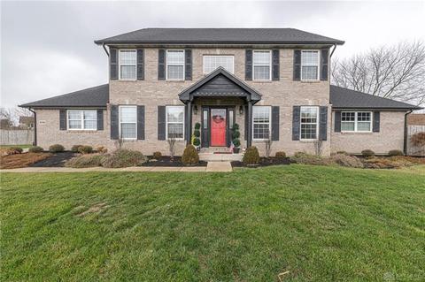 4730 Pheasant Hill Ct, Fairborn, OH 45324 photo 1