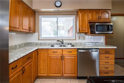1025 Swango Dr, Dayton, OH 45429 photo 14