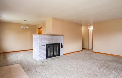 1025 Swango Dr, Dayton, OH 45429 photo 5