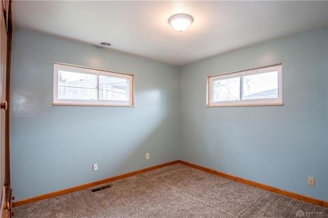 1025 Swango Dr, Dayton, OH 45429 photo 24