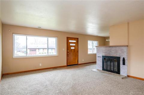 1025 Swango Dr, Dayton, OH 45429 photo 6