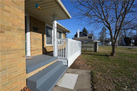 100 Middle St, Medway, OH 45341 photo 2