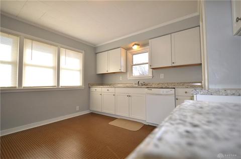 100 Middle St, Medway, OH 45341 photo 13