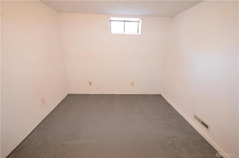 100 Middle St, Medway, OH 45341 photo 31