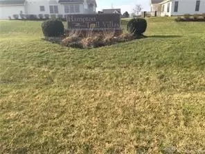 290 Hampton Trl, Springfield, OH 45502 photo 1