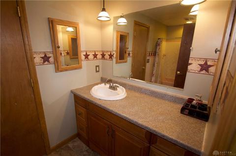 5188 Dayton Springfield Rd, Springfield, OH 45502 photo 8