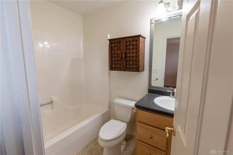 1015 Bentgrass Ln, Dayton, OH 45458 photo 48