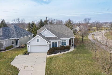 1015 Bentgrass Ln, Dayton, OH 45458 photo 2