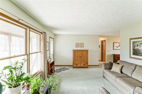 3760 Hustead Rd, Springfield, OH 45502 photo 6
