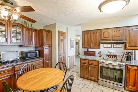 3760 Hustead Rd, Springfield, OH 45502 photo 11
