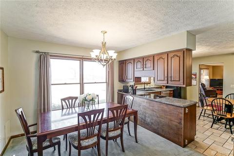 3760 Hustead Rd, Springfield, OH 45502 photo 7