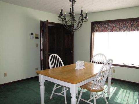 5733 Willowdale Rd, Springfield, OH 45502 photo 4