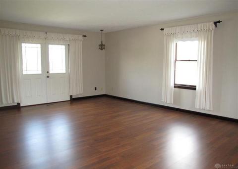 5733 Willowdale Rd, Springfield, OH 45502 photo 8