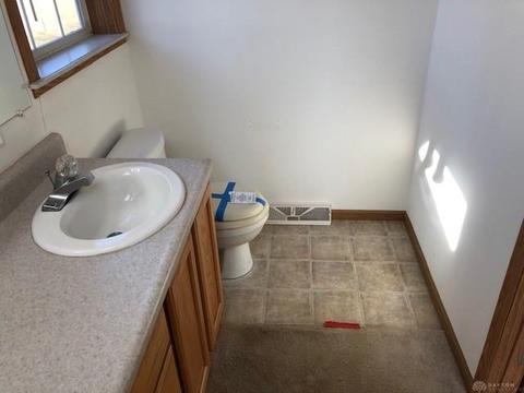 1406 Beverly Ave, Springfield, OH 45504 photo 5
