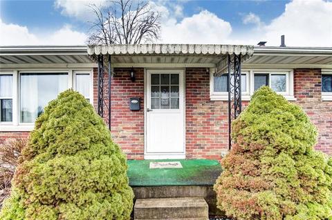 1745 Biscayne Dr, Springfield, OH 45503 photo 4
