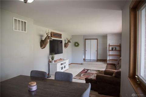 4045 Eckworth Dr, Bellbrook, OH 45305 photo 6
