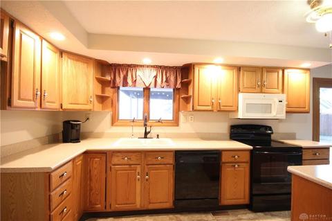 3331 Delrey Rd, Springfield, OH 45504 photo 2