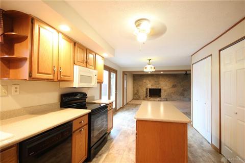 3331 Delrey Rd, Springfield, OH 45504 photo 4