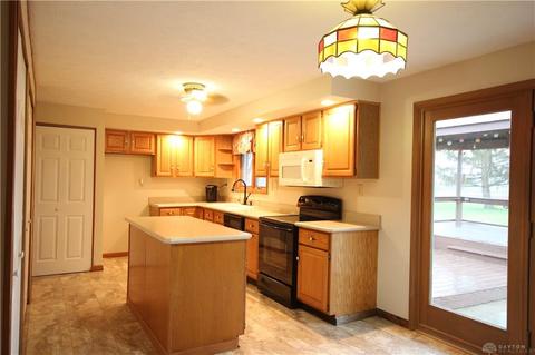 3331 Delrey Rd, Springfield, OH 45504 photo 5