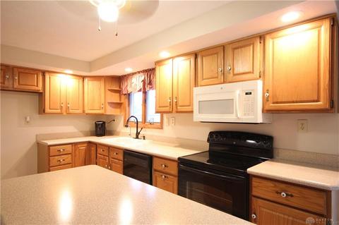 3331 Delrey Rd, Springfield, OH 45504 photo 3