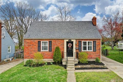 604 Maple Dr, Cincinnati, OH 45215 photo 1