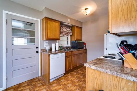 4818 Crestview Rd, Dayton, OH 45431 photo 9