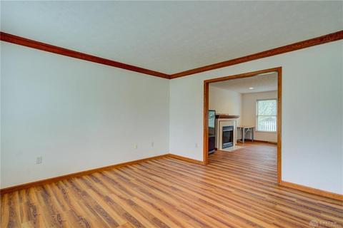 60 Gerry Ct, Springboro, OH 45066 photo 9