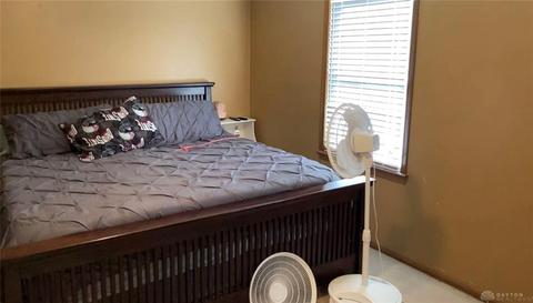 6884 Old Clifton Rd, Springfield, OH 45502 photo 9