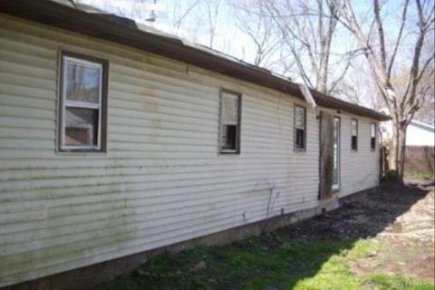 2716 York St, Springfield, OH 45505 photo 7