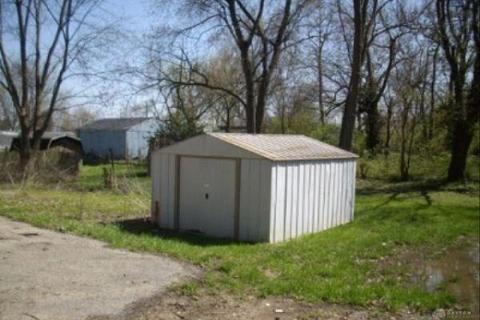 2716 York St, Springfield, OH 45505 photo 5
