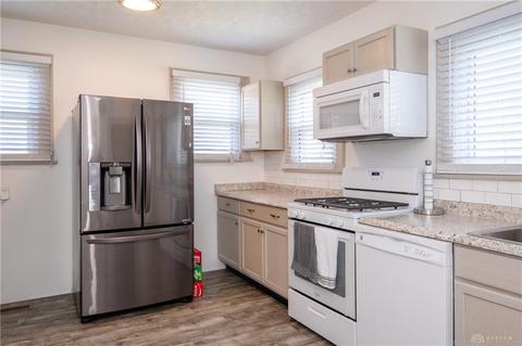 902 Mitchell Blvd, Springfield, OH 45503 photo 10
