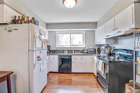 812 Fairacres Dr, Dayton, OH 45429 photo 10