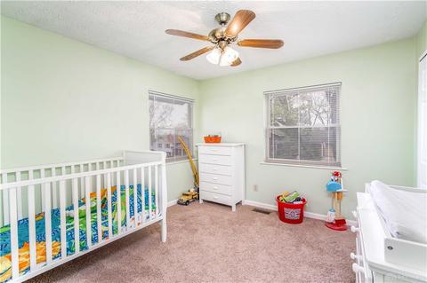 240 Pinecone Dr, Springboro, OH 45066 photo 17