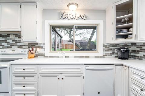 240 Pinecone Dr, Springboro, OH 45066 photo 10
