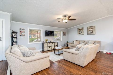 240 Pinecone Dr, Springboro, OH 45066 photo 4