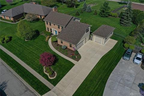 3927 Eagle Point Dr, Beavercreek, OH 45430 photo 8