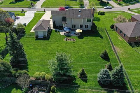 3927 Eagle Point Dr, Beavercreek, OH 45430 photo 6