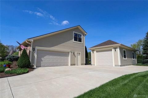 3927 Eagle Point Dr, Beavercreek, OH 45430 photo 12
