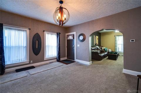 506 N Race St, Springfield, OH 45504 photo 11