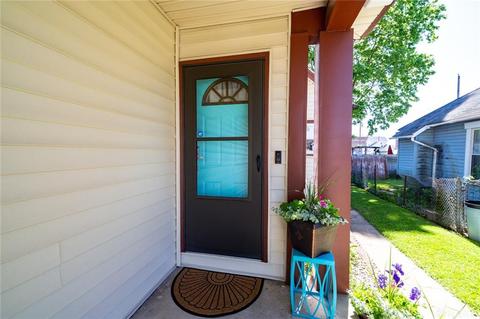 506 N Race St, Springfield, OH 45504 photo 3