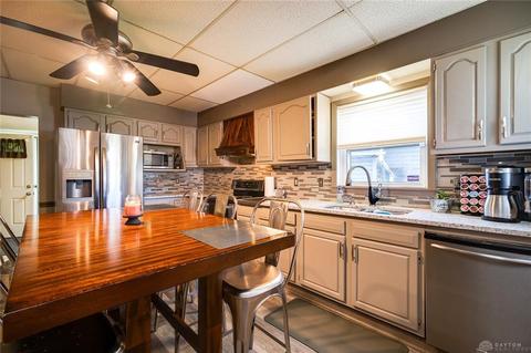 506 N Race St, Springfield, OH 45504 photo 12