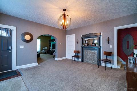 506 N Race St, Springfield, OH 45504 photo 7